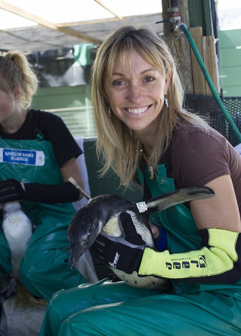 Michaela Strachan - Great Penguin Rescue, The - Photos