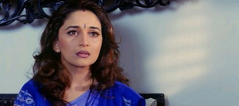 Madhuri Dixit - Hum Tumhare Hain Sanam - Z filmu