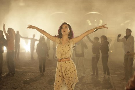 Katy Perry - Katy Perry - Firework - Do filme