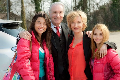 Roxane Potereau, Bernard Le Coq, Sophie Mounicot, Bertille Chabert - Brother and Sister - Promoción