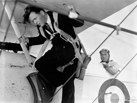 Ray Walker, Hyram A. Hoover - Happy Landing - Filmfotos