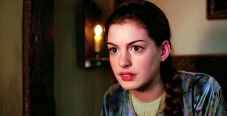 Anne Hathaway - Zakletá Ella - Z filmu