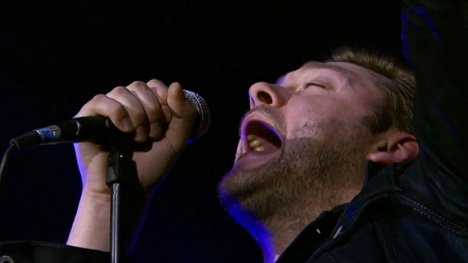 Tom Meighan - Kasabian Live! Live at the O2 - Filmfotos