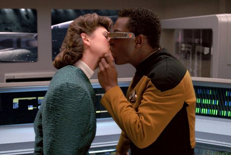 Susan Gibney, LeVar Burton - Star Trek: The Next Generation - Booby Trap - Van film