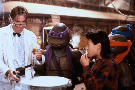 David Warner, Ernie Reyes Jr. - Les Tortues ninja 2 - Film