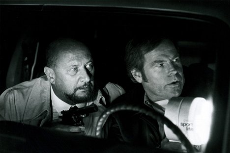 Donald Pleasence, Charles Cyphers
