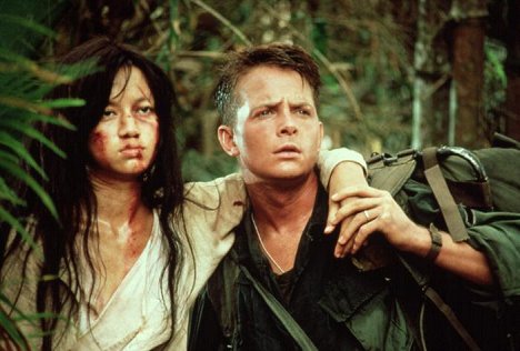 Thuy Thu Le, Michael J. Fox - Ofiary wojny - Z filmu
