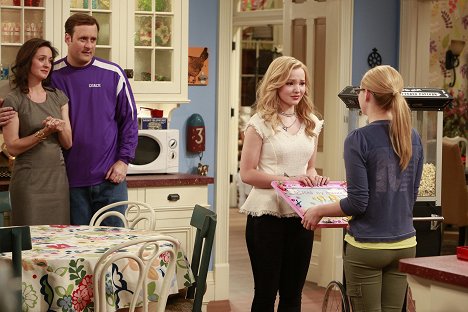 Kali Rocha, Benjamin King, Dove Cameron - Liv and Maddie - Photos