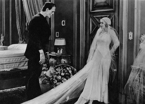 Boris Karloff, Mae Clarke - Frankenstein - Filmfotos