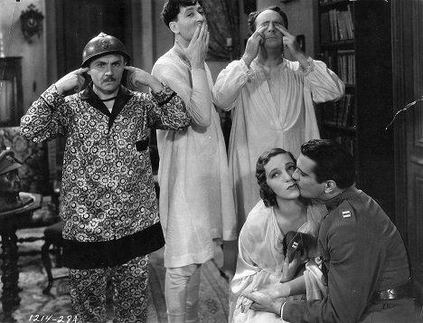 Charles Ruggles, Gertrude Lawrence - Battle of Paris - Photos