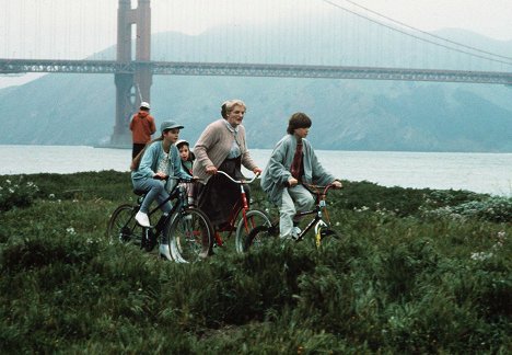 Lisa Jakub, Mara Wilson, Robin Williams, Matthew Lawrence