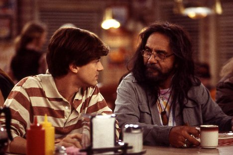 Topher Grace, Tommy Chong - That '70s Show - Photos