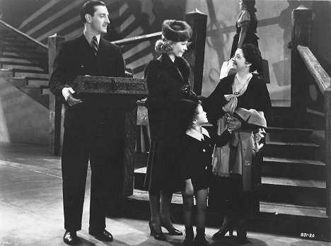 Basil Rathbone, Josephine Hutchinson, Donnie Dunagan, Emma Dunn - Frankenstein fia - Filmfotók