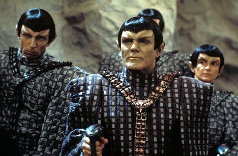 Maurice Roëves - Star Trek: La nueva generación - The Chase - De la película