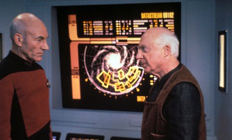 Patrick Stewart, Norman Lloyd - Star Trek: Nová generace - Závod - Z filmu