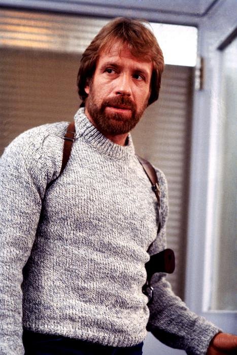 Chuck Norris - Cusack - Der Schweigsame - Filmfotos