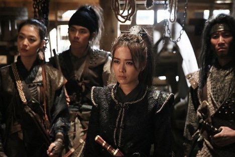 Ye-jin Son - Piráti - Z filmu
