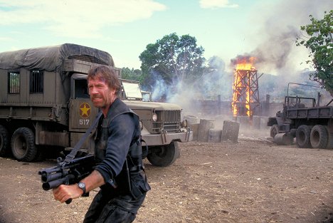 Chuck Norris - Braddock: Desaparecido en combate 3 - De la película