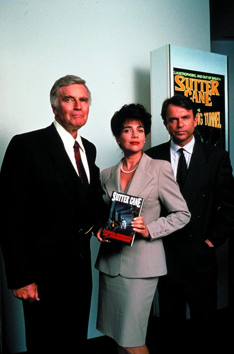 Charlton Heston, Julie Carmen, Sam Neill