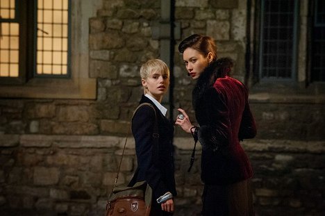 Sami Gayle, Ольга Куриленко - Vampire Academy - Film