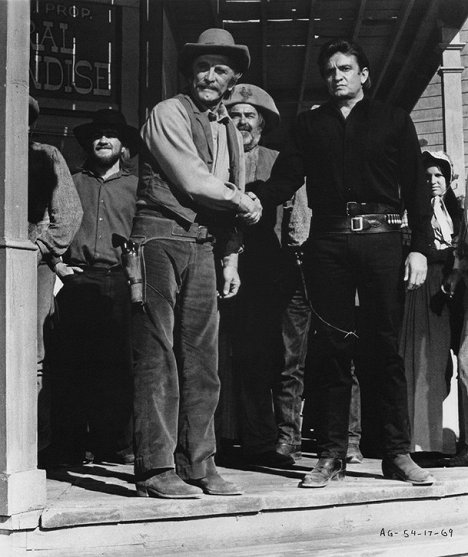 Kirk Douglas, Johnny Cash - A Gunfight - Photos