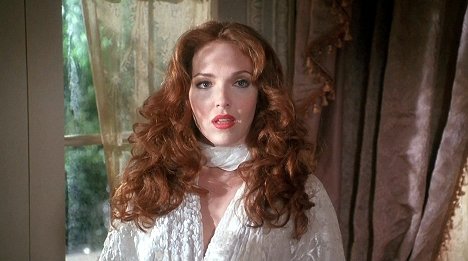 Amy Yasbeck - Dracula: Dead and Loving It - De filmes