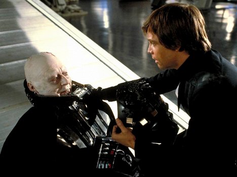Sebastian Shaw, Mark Hamill - Star Wars: Episode VI - Die Rückkehr der Jedi-Ritter - Filmfotos