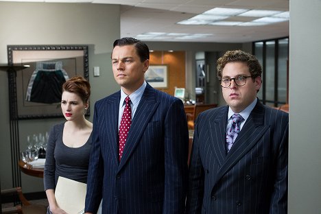 Aya Cash, Leonardo DiCaprio, Jonah Hill - A Wall Street farkasa - Filmfotók
