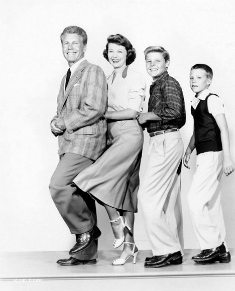 Ozzie Nelson, Harriet Hilliard, David Nelson, Ricky Nelson - Here Come the Nelsons - Werbefoto