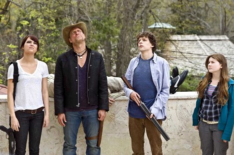 Emma Stone, Woody Harrelson, Jesse Eisenberg, Abigail Breslin - Zombieland - Filmfotos