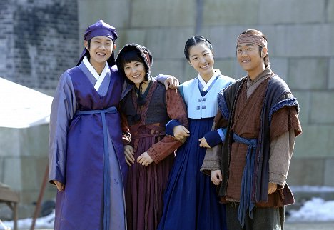 Woo-shik Choi, Se-yeon Jin, Yeong-hak No - Jjakpae - Forgatási fotók