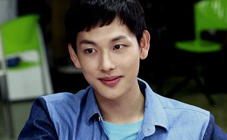 Siwan - Yeonaereul kidaehae - Filmfotos