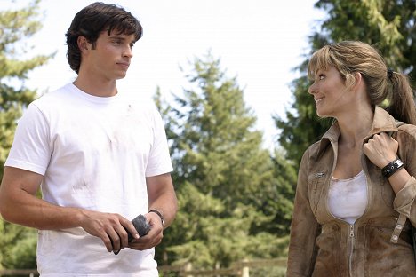 Tom Welling, Erica Durance - Smallville - Confrontations - Film
