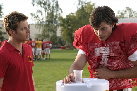 Jensen Ackles, Tom Welling - Smallville - Devoted - Photos