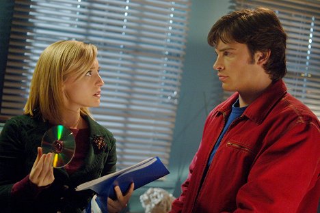 Allison Mack, Tom Welling - Smallville - Bekerítve - Filmfotók