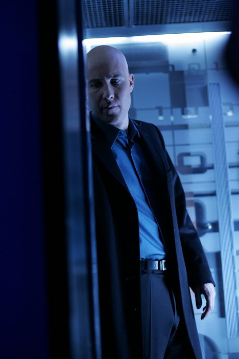 Michael Rosenbaum - Smallville - Luft-Waffe - Filmfotos