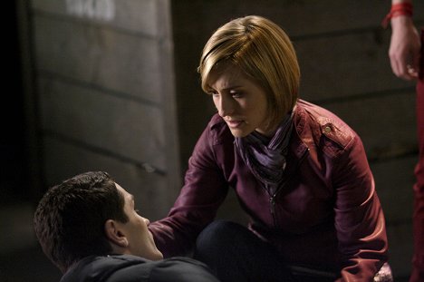 Sam Witwer, Allison Mack - Tajemnice Smallville - Doomsday - Z filmu