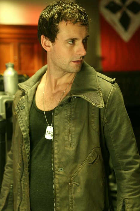 Callum Blue - Smallville - Savior - Z filmu