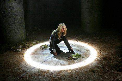 Laura Vandervoort - Smallville - Prophezeiung - Filmfotos