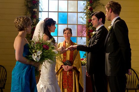 Allison Mack, Erica Durance, Tom Welling, Justin Hartley - Tajemnice Smallville - Finale - Z filmu