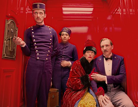 Florian Lukas, Tony Revolori, Tilda Swinton, Ralph Fiennes - The Grand Budapest Hotel - Van film