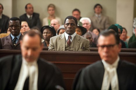 Tony Kgoroge, Idris Elba - Mandela: Del mito al hombre - De la película