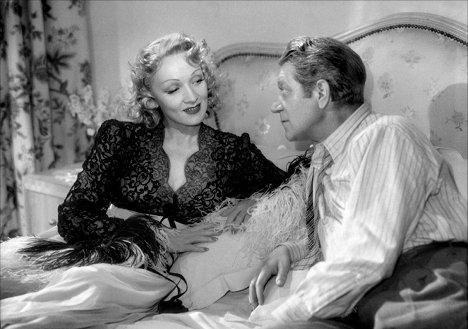 Marlene Dietrich, Jean Gabin - Martin Roumagnac - Filmfotos