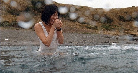Acuko Maeda - Kueki ressha - Z filmu