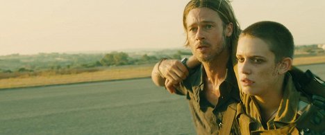 Brad Pitt, דניאלה קרטס - WWZ - Guerra Mundial - De filmes