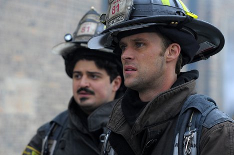 Yuriy Sardarov, Jesse Spencer - Chicago Fire - It Ain't Easy - Photos