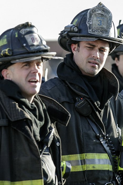 David Eigenberg, Taylor Kinney - Chicago Fire - Operace - Z filmu