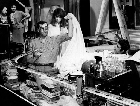 Roger Vadim, Jean-Claude Brialy - Nutty, Naughty Chateau - Making of