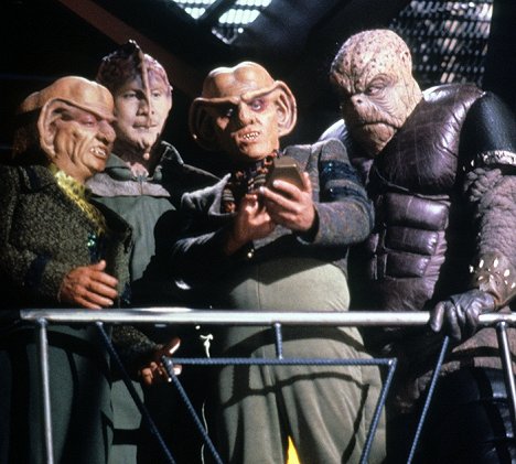 Armin Shimerman, Mark Allen Shepherd - Star Trek: Deep Space Nine - Season 1 - Photos