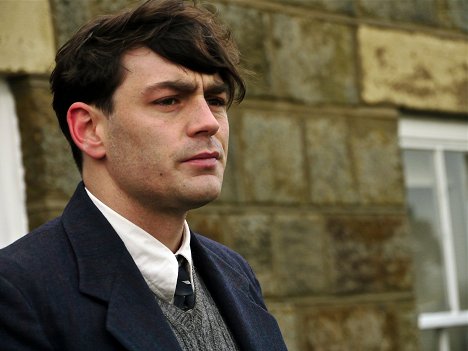 Matthew McNulty - Room at the Top - Photos